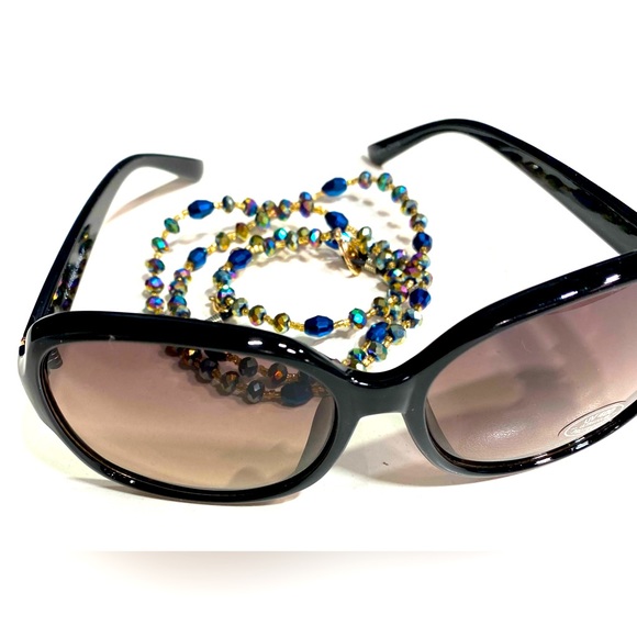 NWOT‼️ Don’t Lose Your Glasses! Iridescent Glasses Holders 12 in length Handmade - Picture 3 of 7